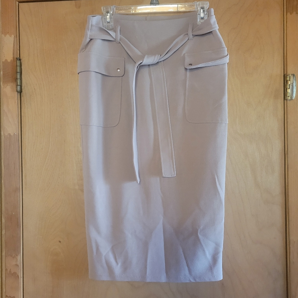 Biege Skirt Size S NYCC